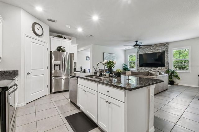 12322 EASTPOINTE DRIVE, Dade City, FL 33525