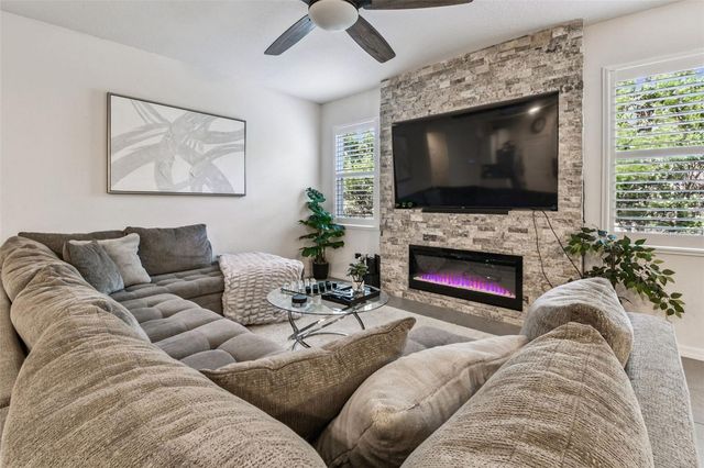 12322 EASTPOINTE DRIVE, Dade City, FL 33525