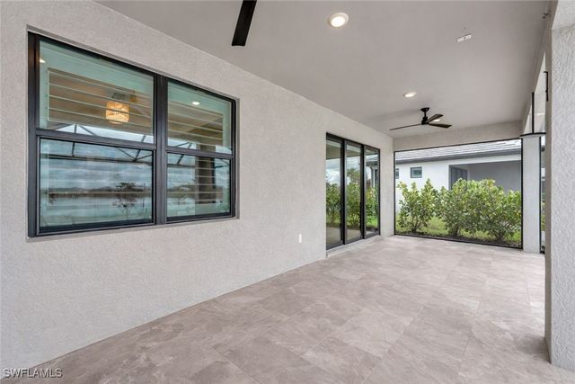 20240 Napa LOOP, Estero, FL 33928