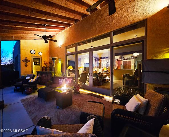 950 W Placita El Cueto, Green Valley, AZ 85622