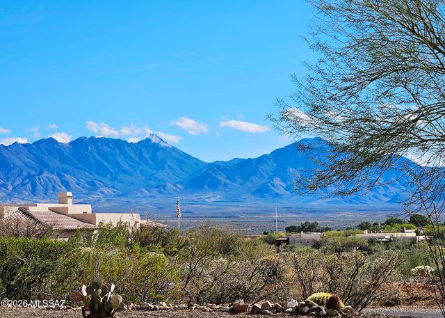 950 W Placita El Cueto, Green Valley, AZ 85622