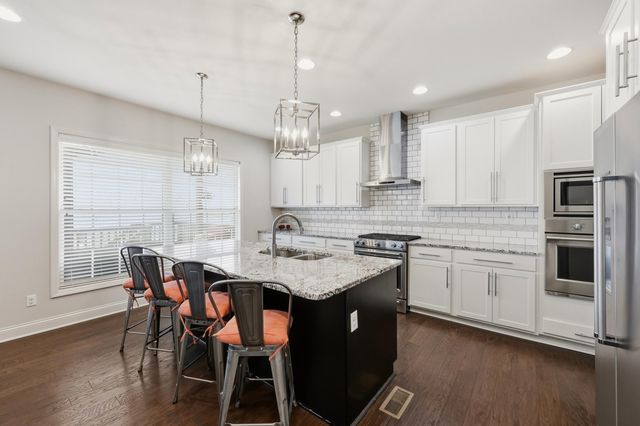 133 Waxwing Lane, Nicholasville, KY 40356