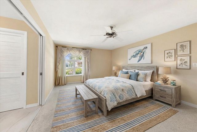 483 HARBOR DRIVE N, Indian Rocks Beach, FL 33785