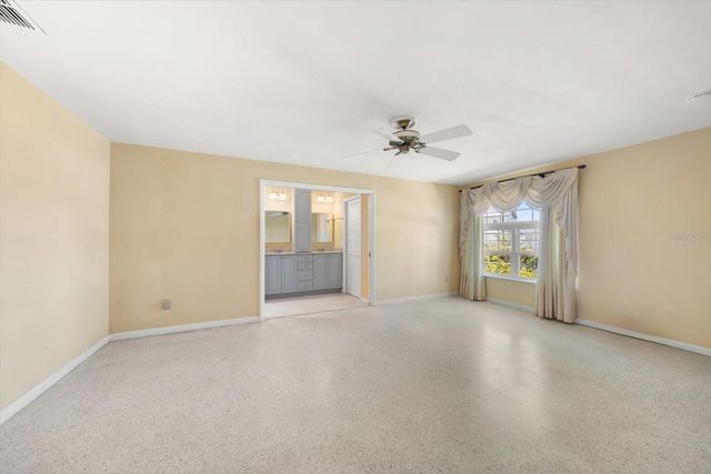 483 HARBOR DRIVE N, Indian Rocks Beach, FL 33785