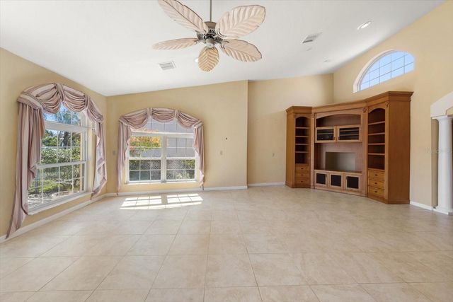 483 HARBOR DRIVE N, Indian Rocks Beach, FL 33785