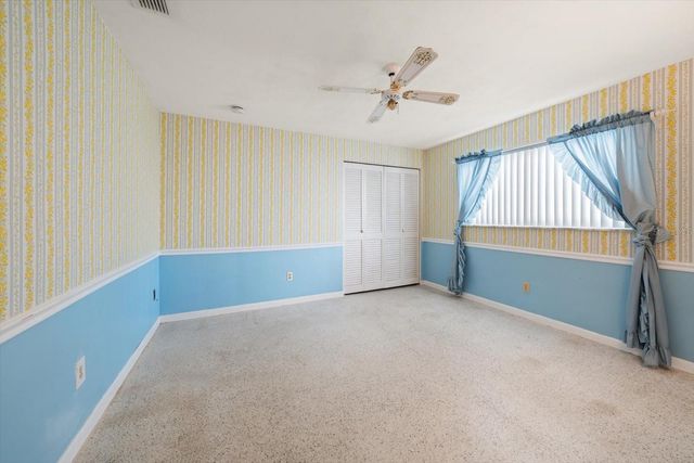 483 HARBOR DRIVE N, Indian Rocks Beach, FL 33785