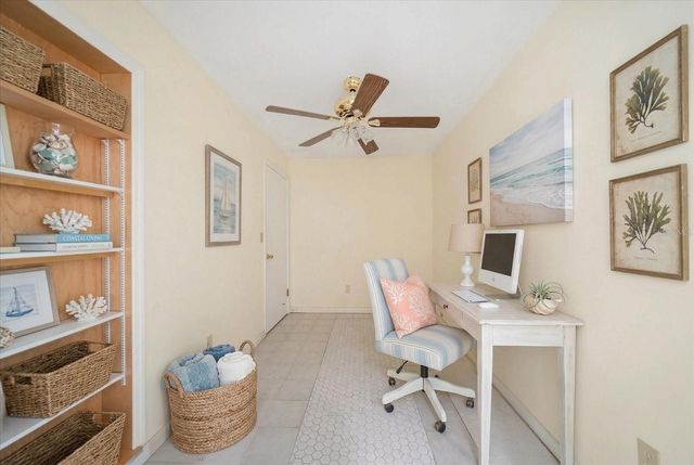 483 HARBOR DRIVE N, Indian Rocks Beach, FL 33785