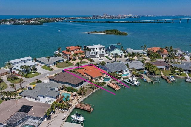 483 HARBOR DRIVE N, Indian Rocks Beach, FL 33785