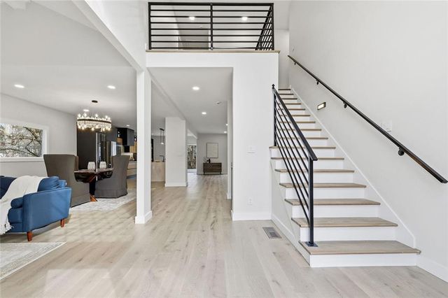 11935 Wildwood Springs Drive, Roswell, GA 30075