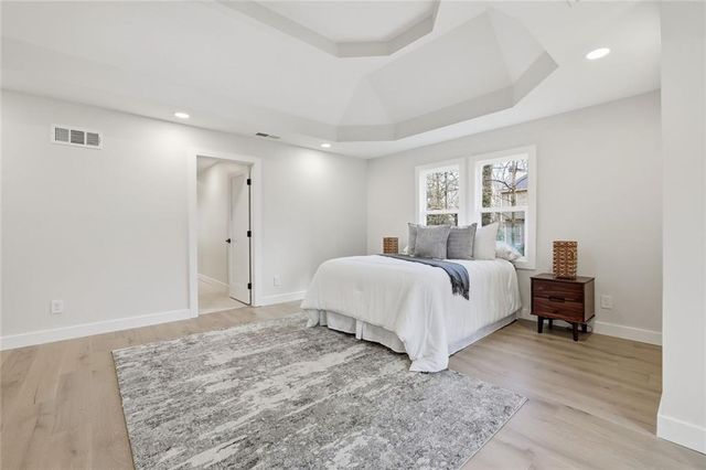 11935 Wildwood Springs Drive, Roswell, GA 30075