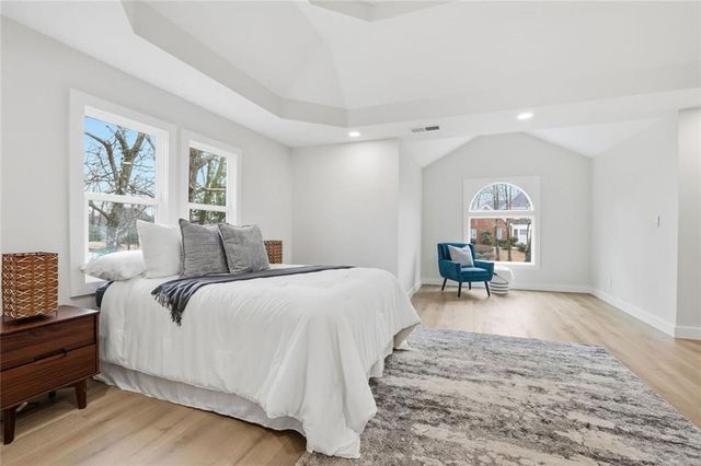 11935 Wildwood Springs Drive, Roswell, GA 30075