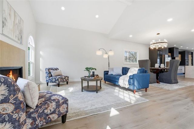 11935 Wildwood Springs Drive, Roswell, GA 30075