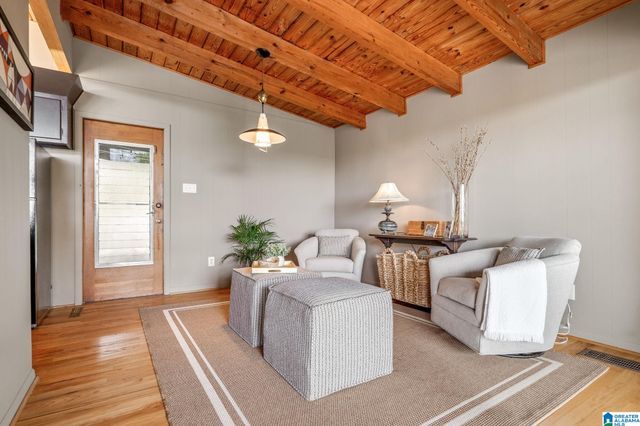 711 LEXINGTON ROAD, Vestavia Hills, AL 35216