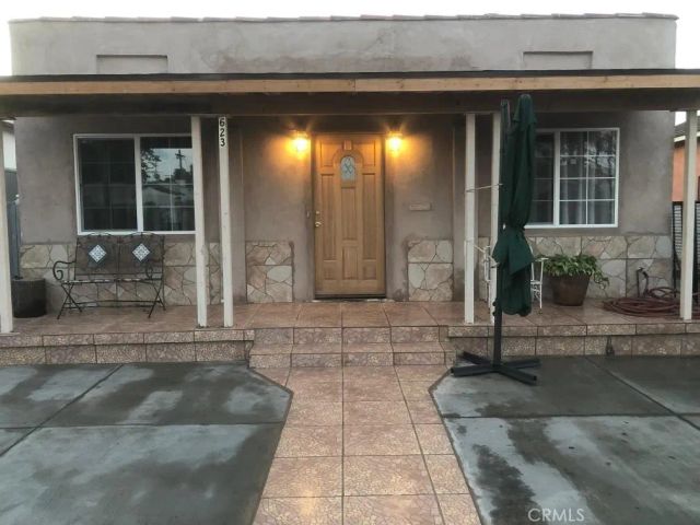 623 623 E 76th St, Los Angeles, CA 90001