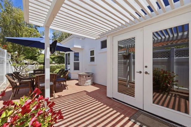4950 Lerkas Way, Oceanside, CA 92056