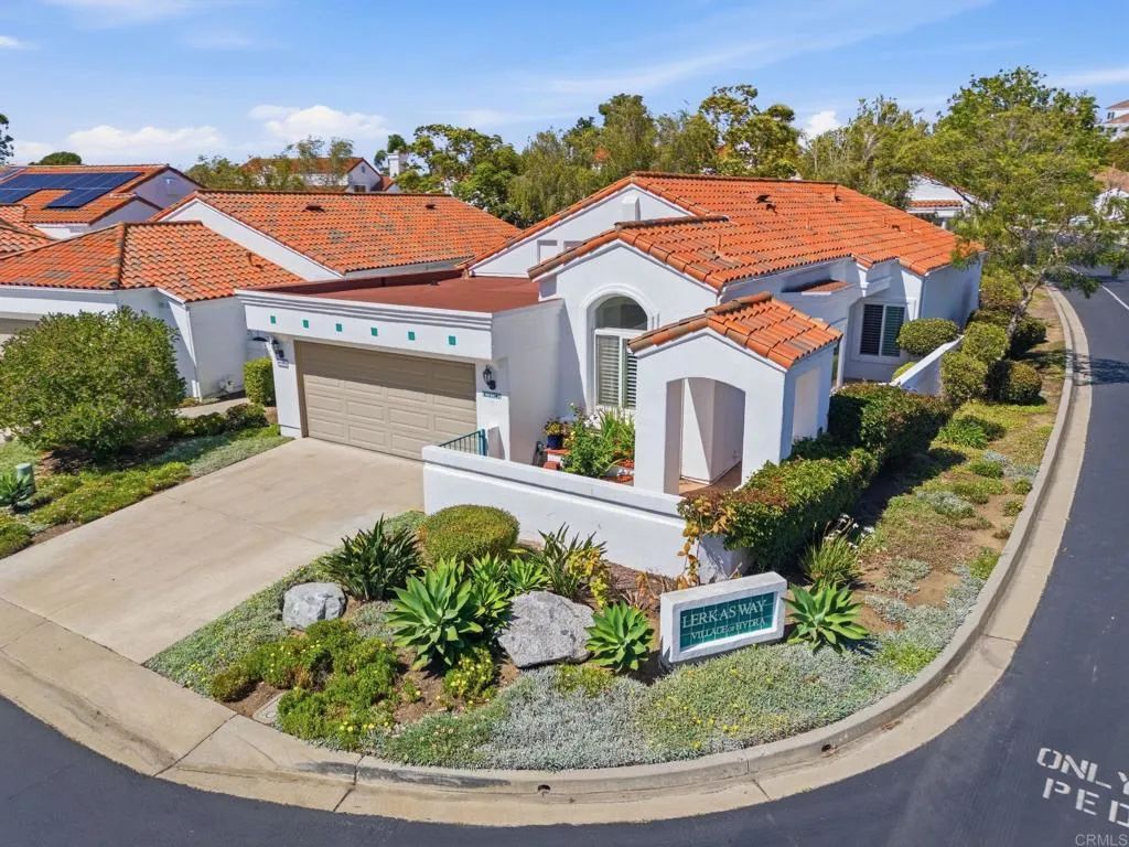 4950 Lerkas Way, Oceanside, CA 92056