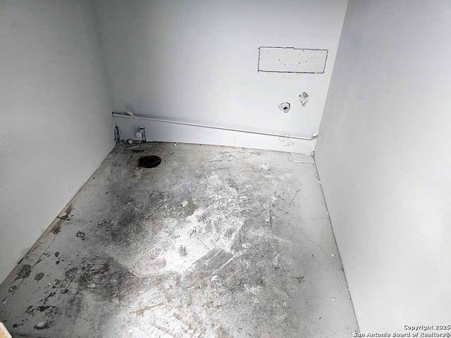 1002 DONALDSON AVE, San Antonio, TX 78228