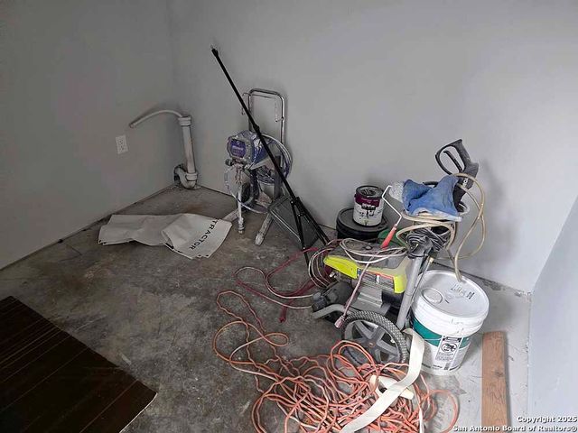 1002 DONALDSON AVE, San Antonio, TX 78228