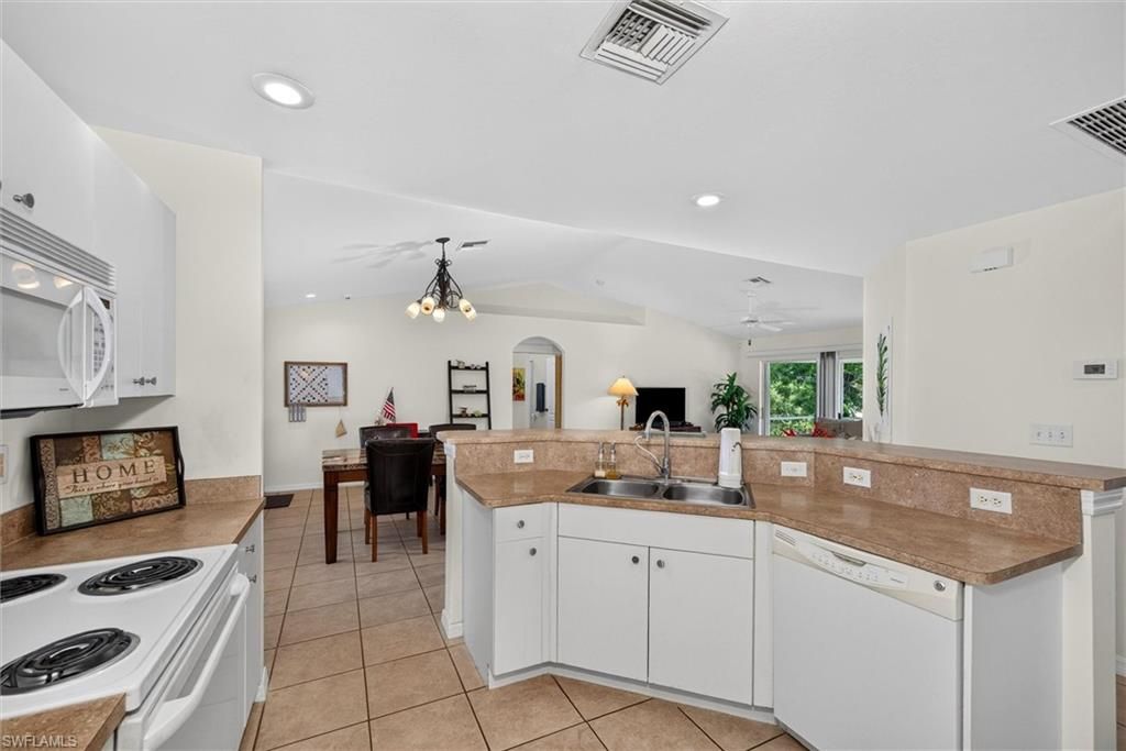 1722 NE 11th ST, CAPE CORAL, FL 33909 — photo 2