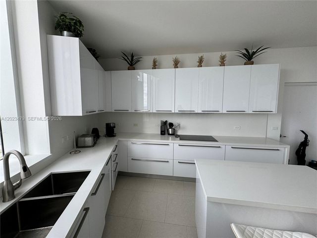 16001 Collins Avenue 4006, Sunny Isles Beach, FL 33160