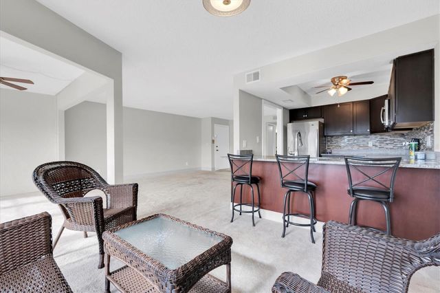 225 COUNTRY CLUB DRIVE A203, Largo, FL 33771