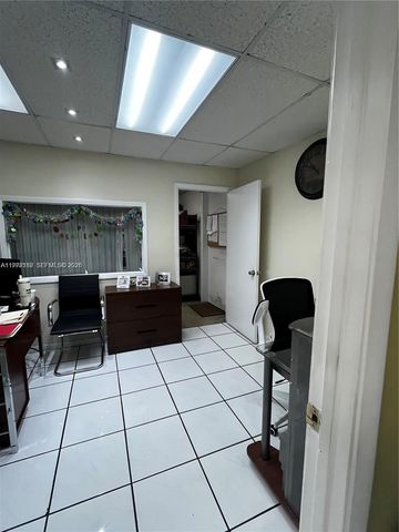 3100 Milam Dairy Rd 112, Miami, FL 33122