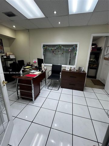 3100 Milam Dairy Rd 112, Miami, FL 33122