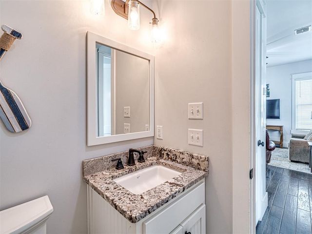 76 Lower Greenway, Carlton Landing, OK 74432