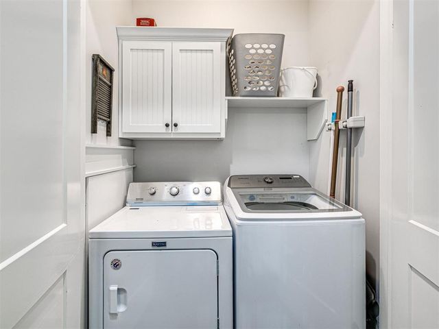 76 Lower Greenway, Carlton Landing, OK 74432
