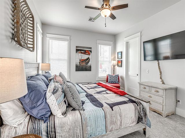 76 Lower Greenway, Carlton Landing, OK 74432