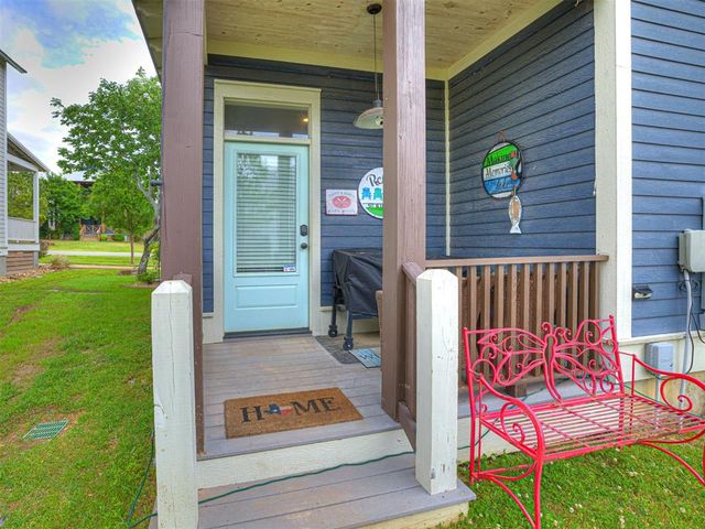76 Lower Greenway, Carlton Landing, OK 74432