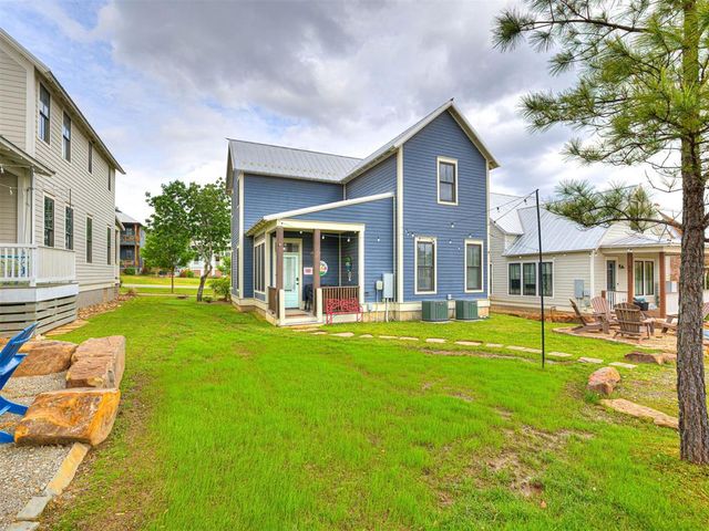 76 Lower Greenway, Carlton Landing, OK 74432