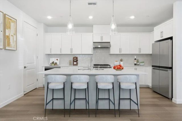2378 Channel Drive 105, Ventura, CA 93003