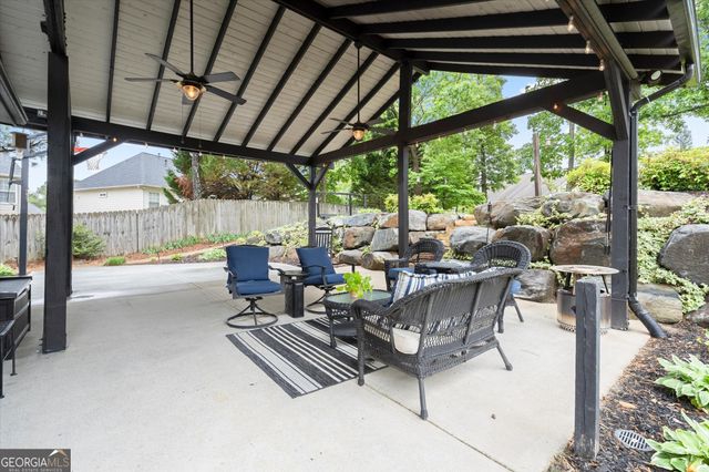 2298 Wickingham Drive NE, Marietta, GA 30066