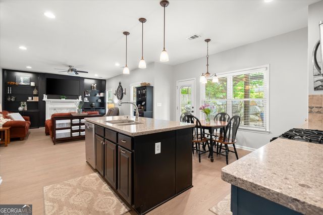 2298 Wickingham Drive NE, Marietta, GA 30066