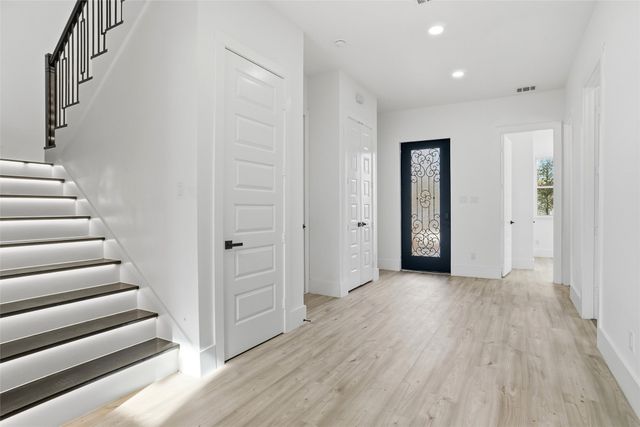 118 Willow Lane, Roanoke, TX 76262