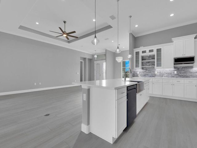 193 ROTONDA BOULEVARD S, Rotonda West, FL 33947