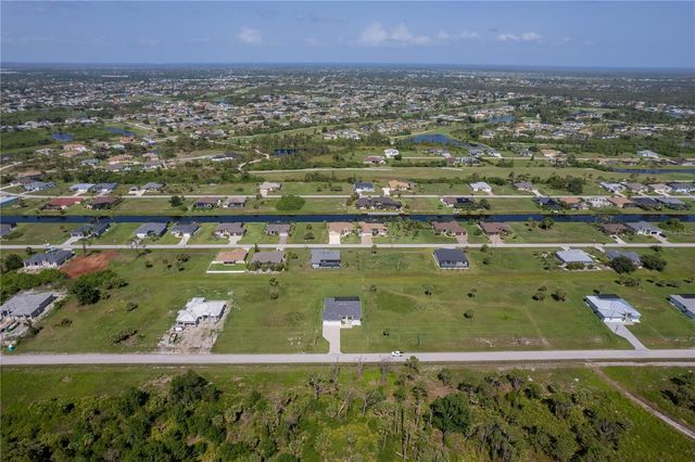 193 ROTONDA BOULEVARD S, Rotonda West, FL 33947
