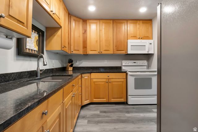 5004 E WASATCH RESORT RD, Sandy, UT 84092