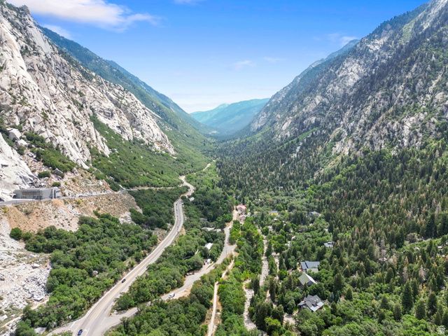 5004 E WASATCH RESORT RD, Sandy, UT 84092