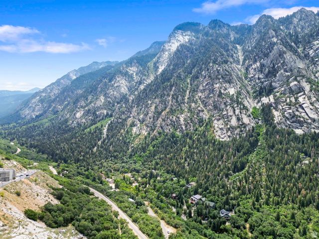 5004 E WASATCH RESORT RD, Sandy, UT 84092