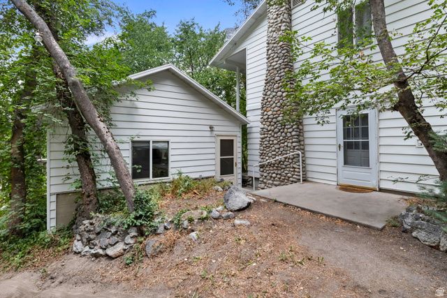 5004 E WASATCH RESORT RD, Sandy, UT 84092
