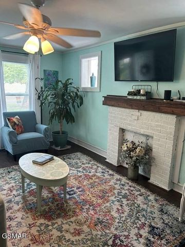 940 E Moody Avenue, Knoxville, TN 37920