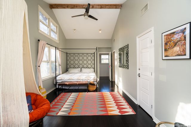 810 Oakwood, San Marcos, TX 78666