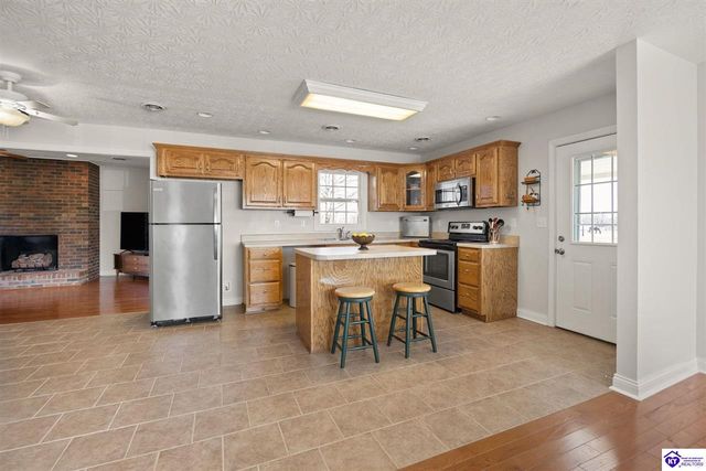 1292 E Gap Hill Road, Cub Run, KY 42729