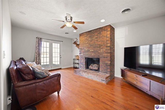 1292 E Gap Hill Road, Cub Run, KY 42729