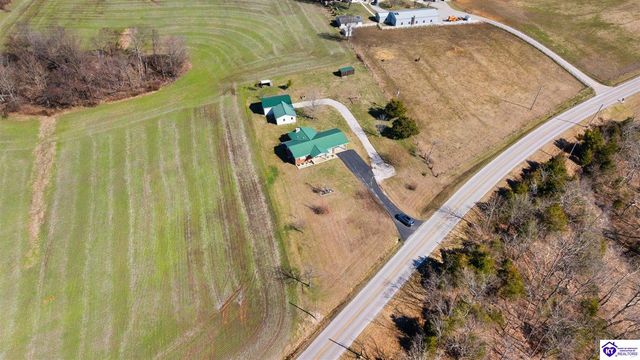 1292 E Gap Hill Road, Cub Run, KY 42729