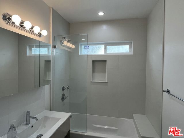 2335 Prosser Avenue, Los Angeles, CA 90064