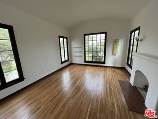 2335 Prosser Avenue, Los Angeles, CA 90064