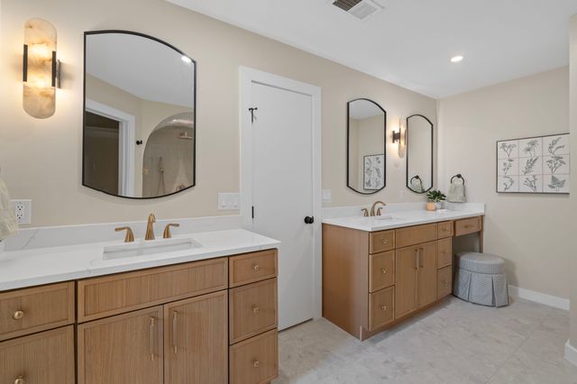 2202 Silver Holly Lane, Richardson, TX 75082